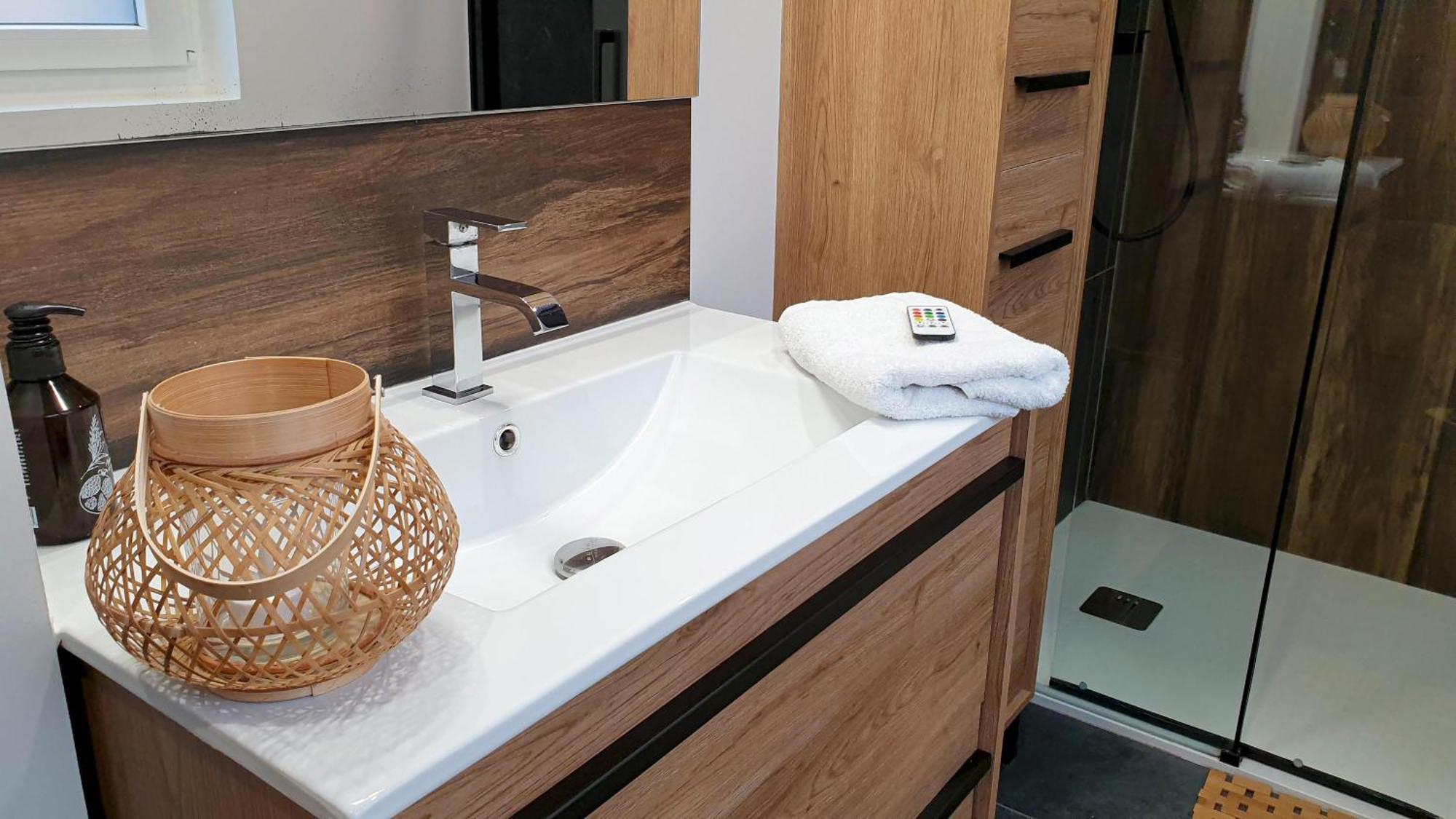 Gary Suite - Studio Cosy, Spa Et Jardin Privatif A 4 Min De Cambrai Awoingt 외부 사진
